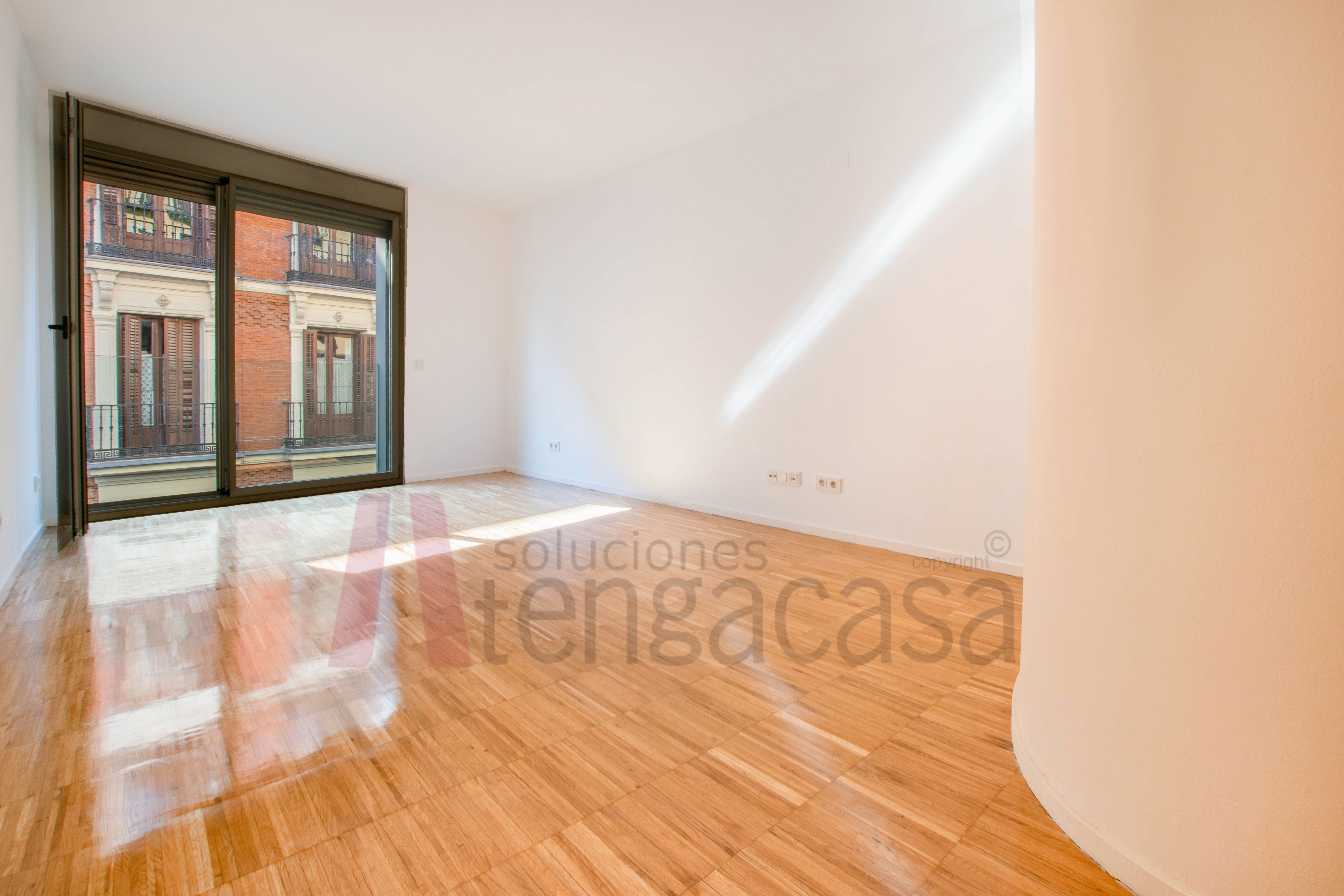 Dormitori de Estudi de lloguer en  Madrid Capital amb Aire condicionat, Calefacció i Parquet