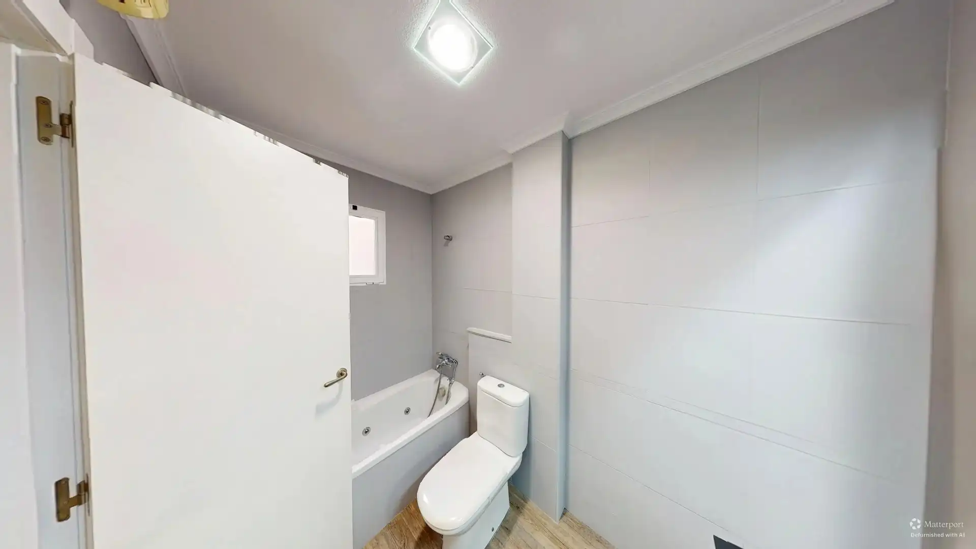 Bathroom of Detached homes for sale in Elche ciudad