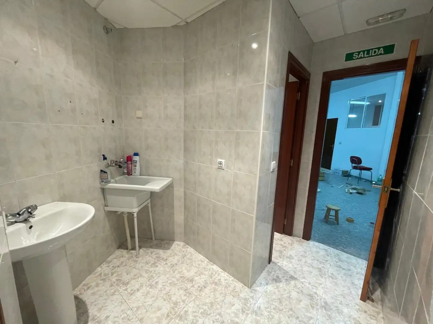 Baño de Oficina en venta en Malpartida de Cáceres