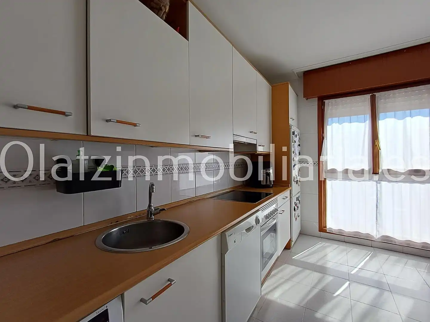 Cuina de Pis en venda en Güeñes amb Calefacció, Traster i Balcó