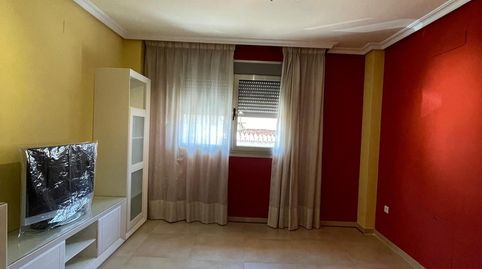 Foto 2 de Apartamento de alquiler en Almoharín, Cáceres