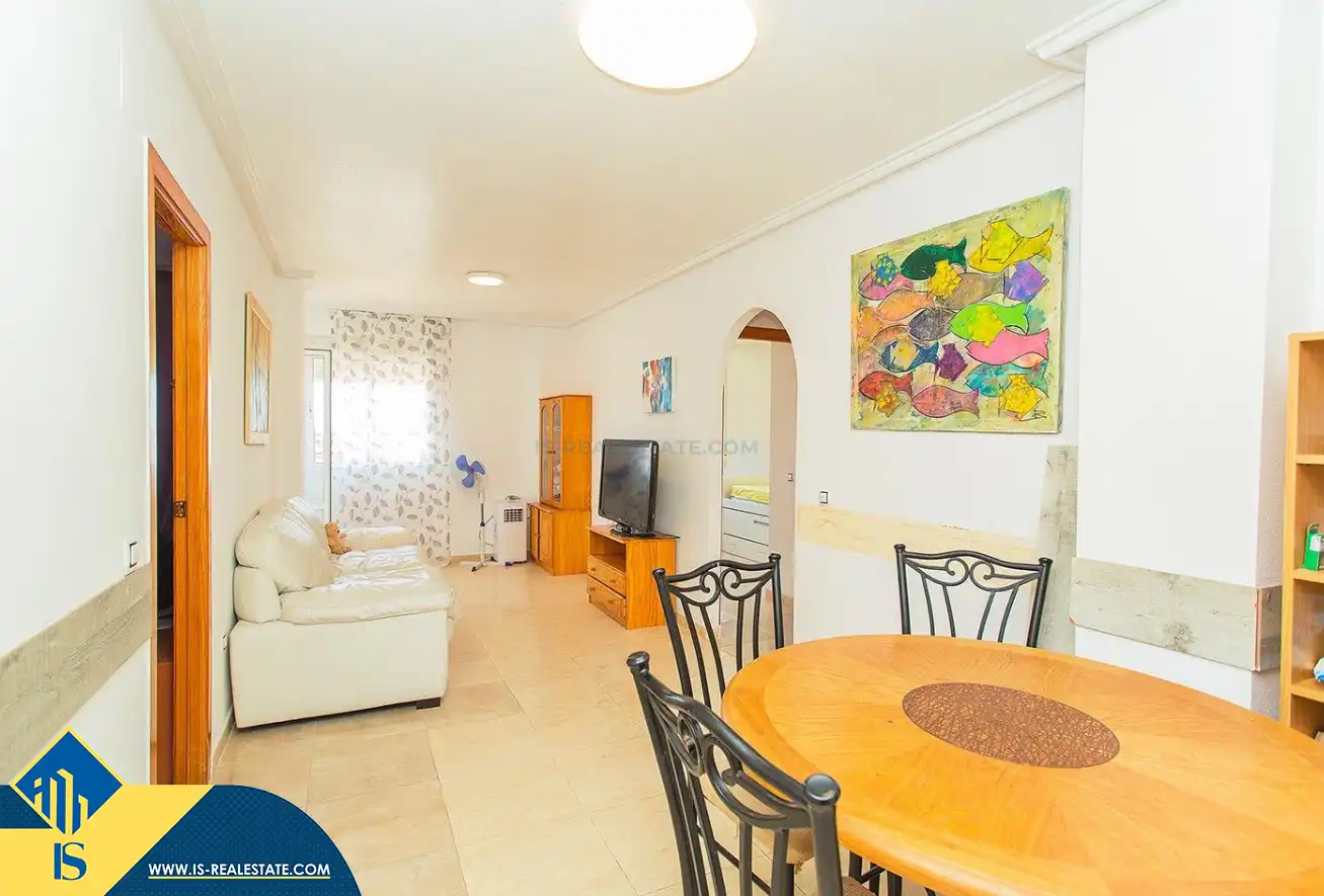 Apartment mit Pool zum Verkauf in Playa del Cura