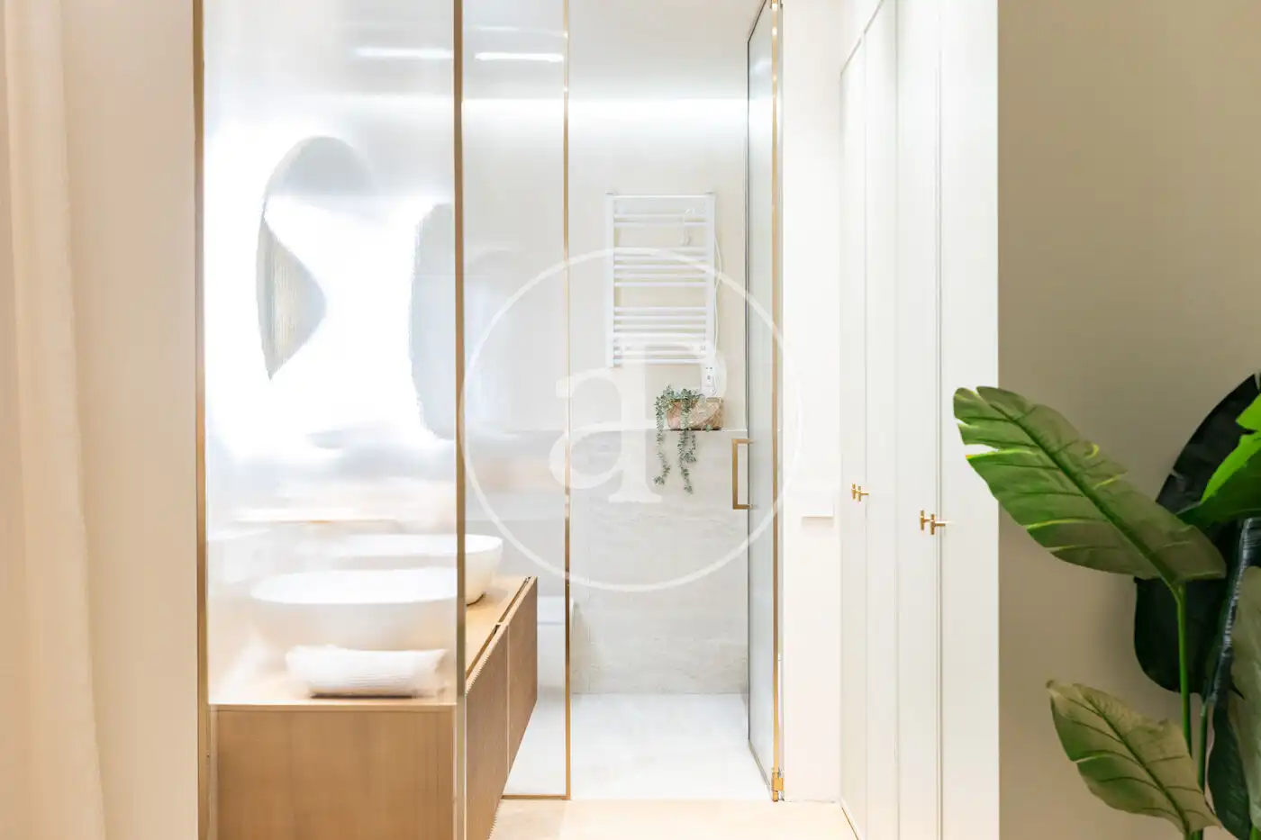 Baño de Piso en venta en Barcelona con Aire acondicionado, Calefacción y Amueblado