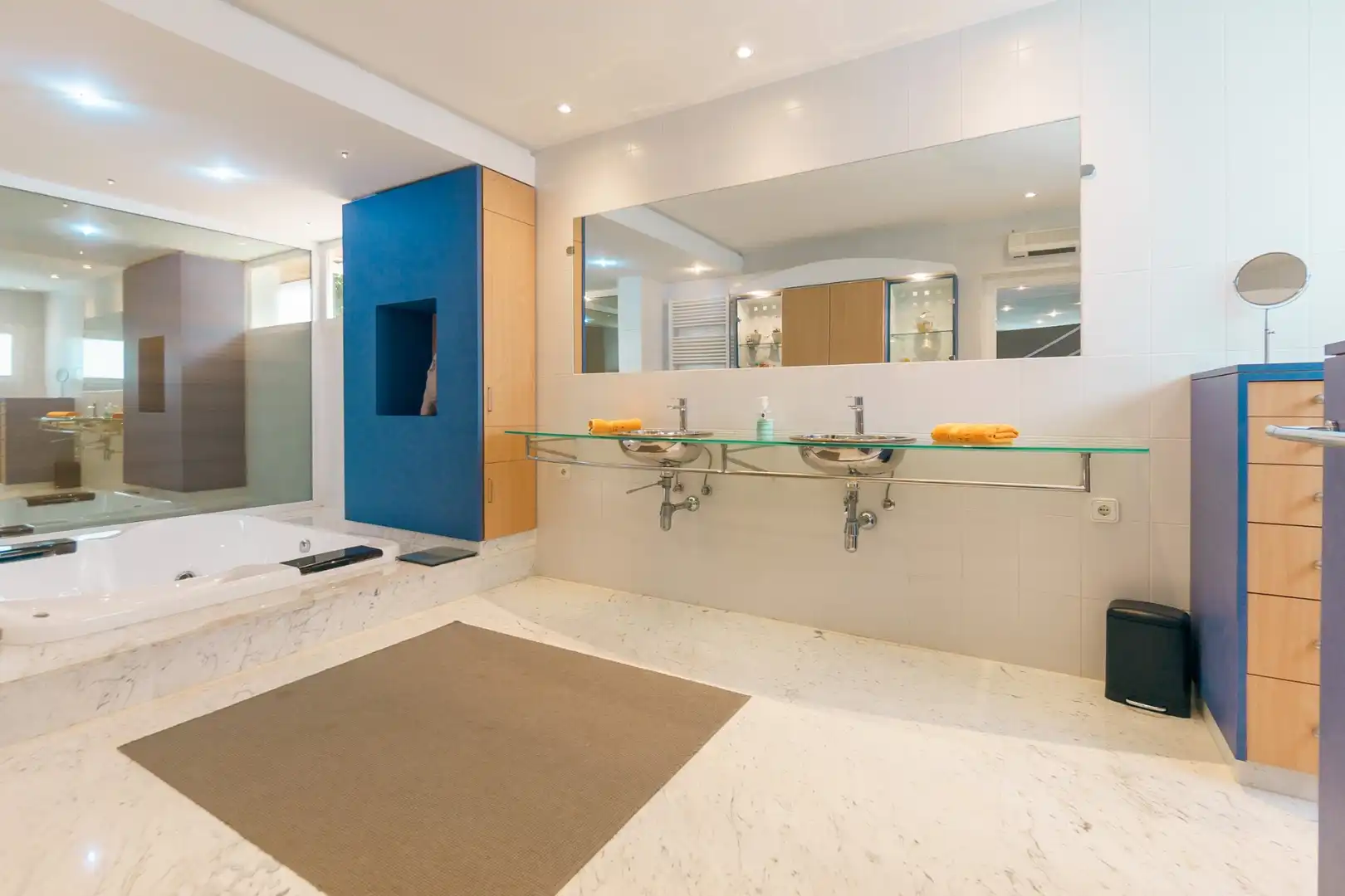Baño de Casa o chalet en venta en L'Alfàs del Pi con Terraza y Piscina