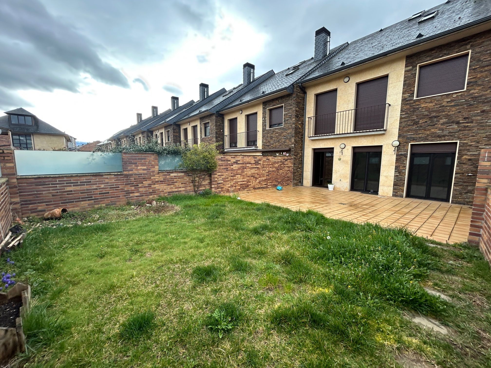 Exterior view of House or chalet for sale in Ponferrada  with Private garden and Swimming Pool
