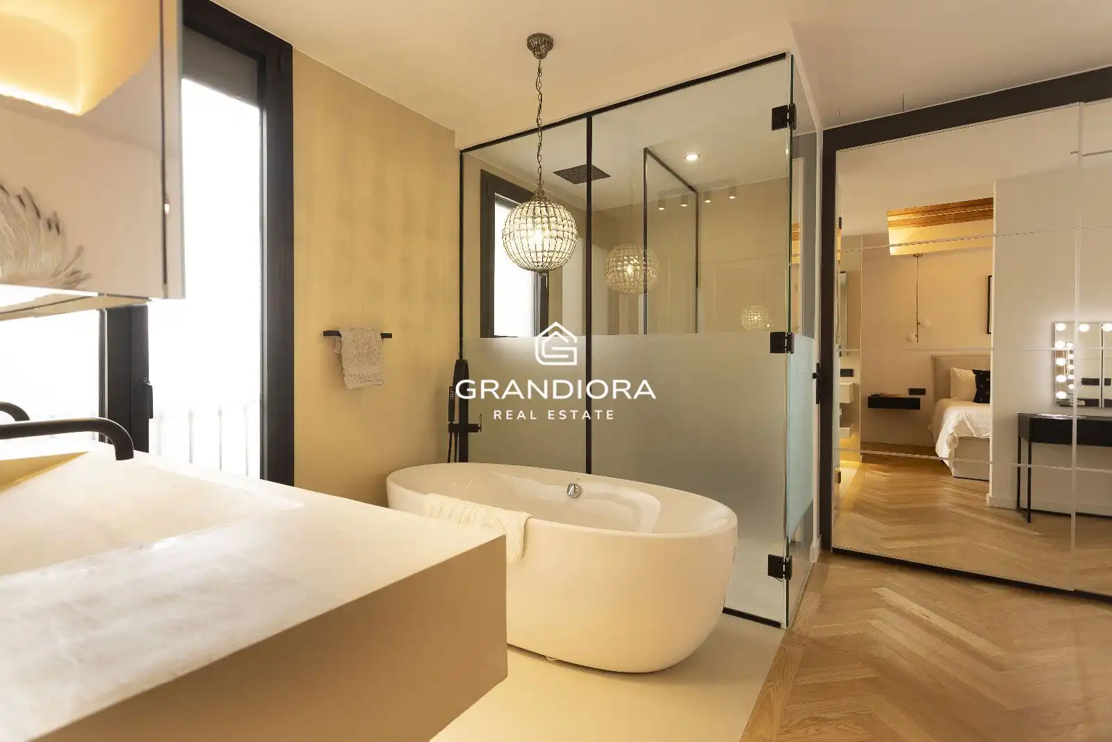 Bathroom of Flat for rent in Barcelona  with Air Conditioner
