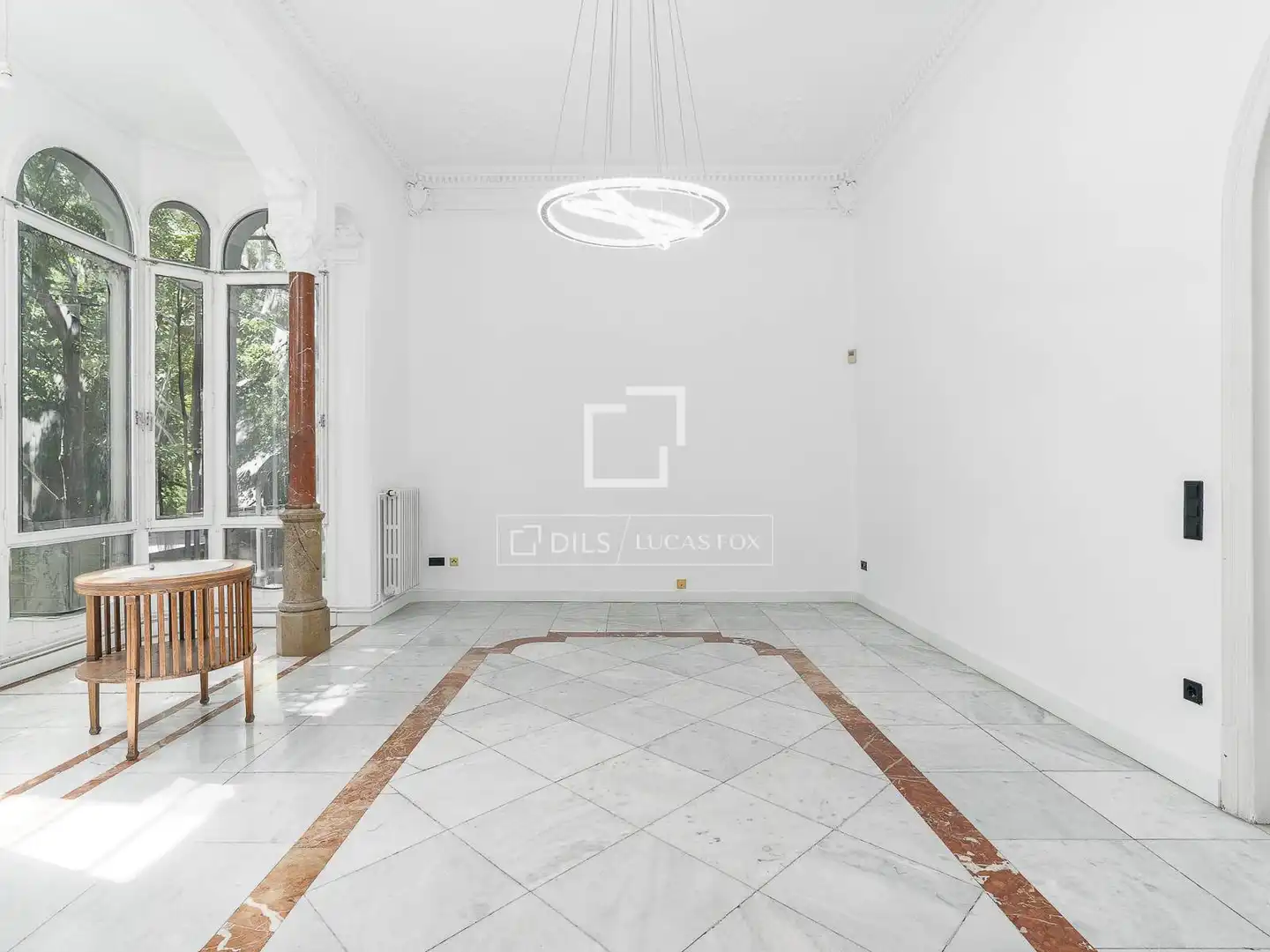 Flat for sale in Barcelona  with Air Conditioner, Terrace and Storage room