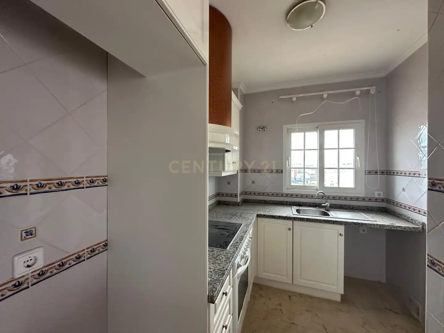 Cocina de Piso en venta en Orihuela con Piscina comunitaria
