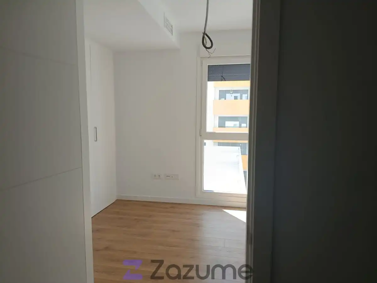 Schlafzimmer von Wohnung zur Miete in Dos Hermanas mit Klimaanlage, Heizung und Privatgarten