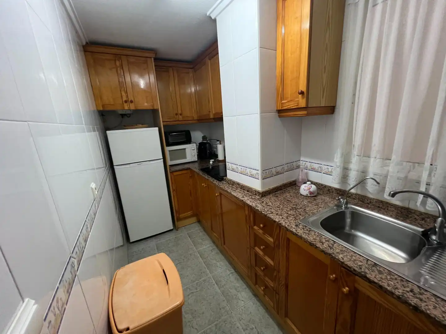 Apartamento con terraza en alquiler en Playa de los Locos, imagen 16