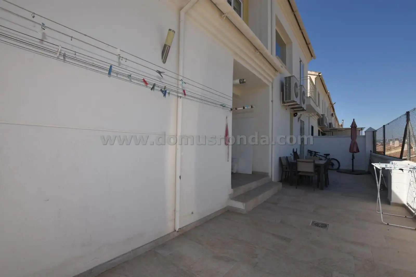 Vista exterior de Casa o xalet en venda en Ronda amb Calefacció i Piscina
