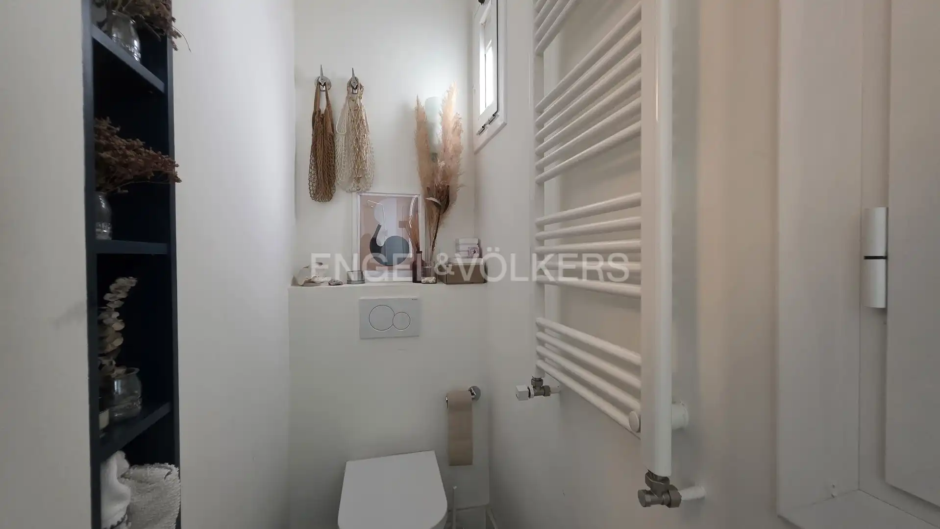 Bathroom of Flat for sale in Barcelona  with Heating and Balcony