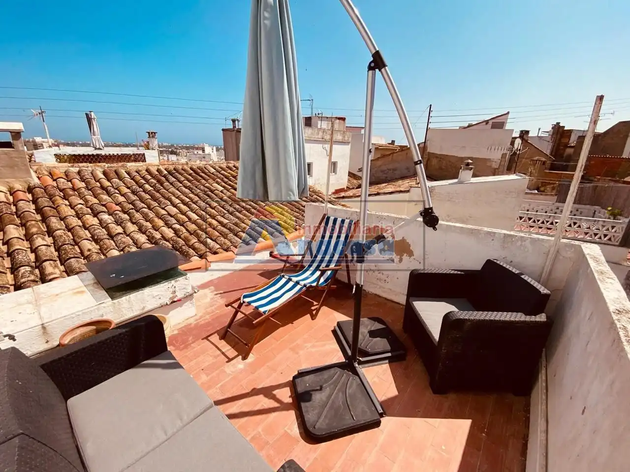 Terrassa de Casa o xalet en venda en Oliva amb Aire condicionat, Terrassa i Traster