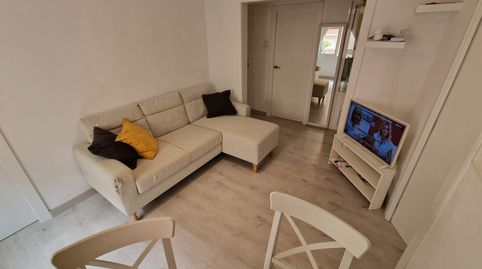 Foto 4 de Piso en venta en Carrer de Travau, El Turó de la Peira, Barcelona Capital