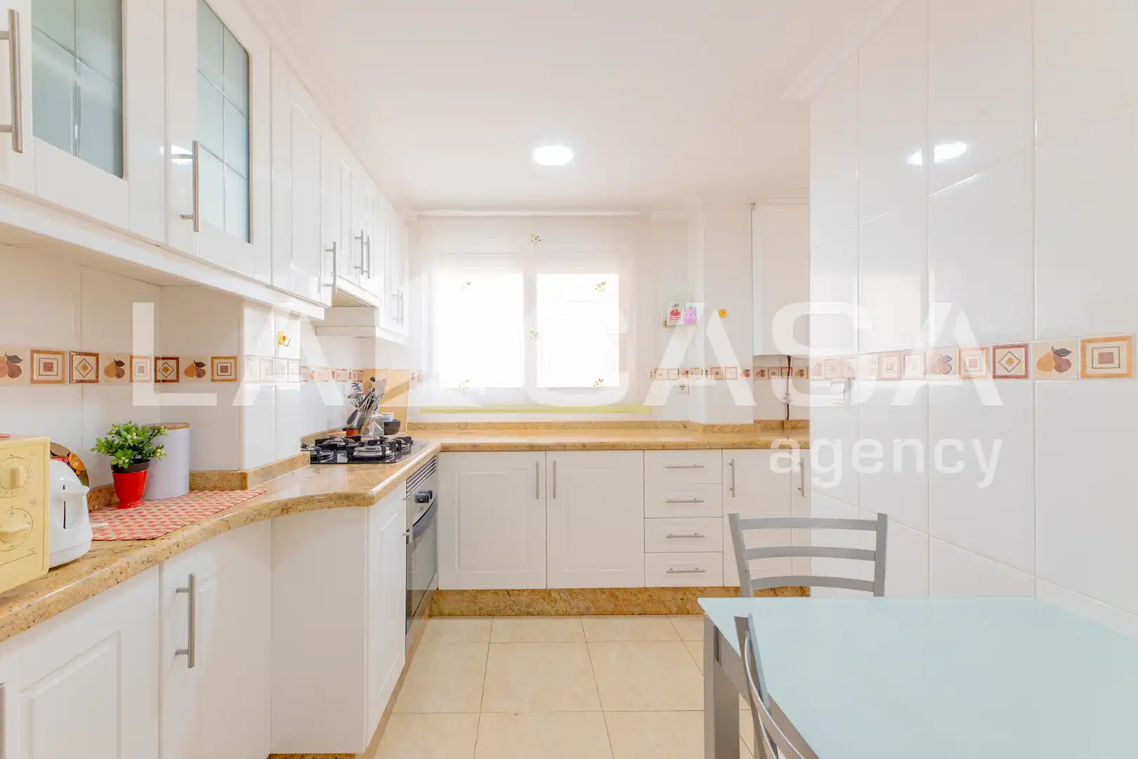 Cocina de Piso en venta en Valencia con Balcón