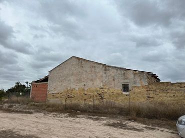Casa rústica en venda a Requena