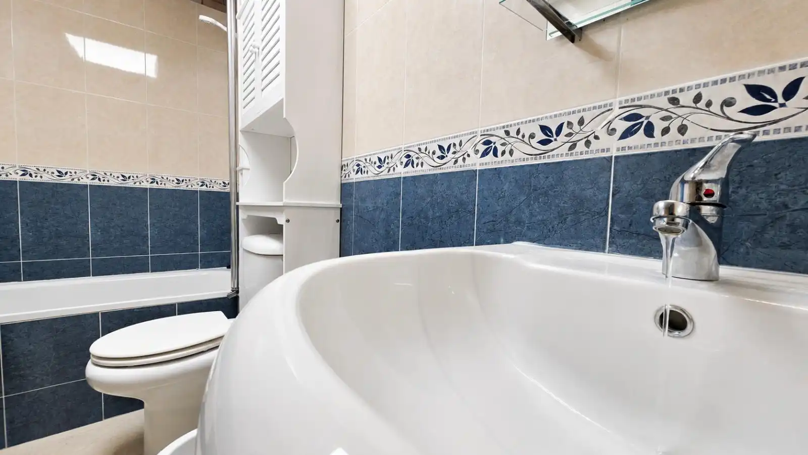Bany de Casa o xalet en venda en Murcia amb Aire condicionat, Terrassa i Traster