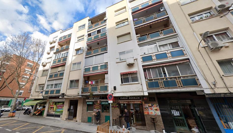 Foto 1 de Piso en venta en Calle de Portugalete, 25, Pueblo Nuevo, Madrid