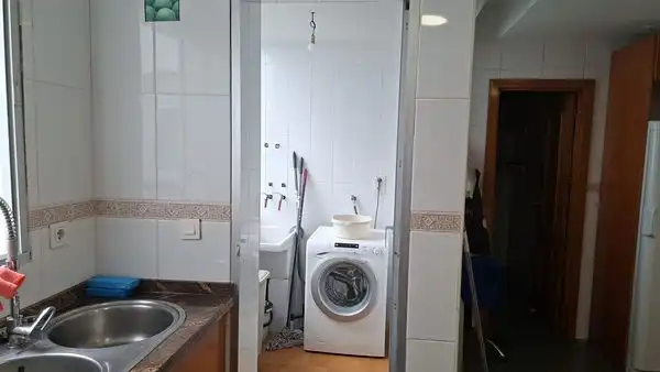Küche von Wohnung zum Verkauf in Granada mit Heizung, Möbliert und Balkon