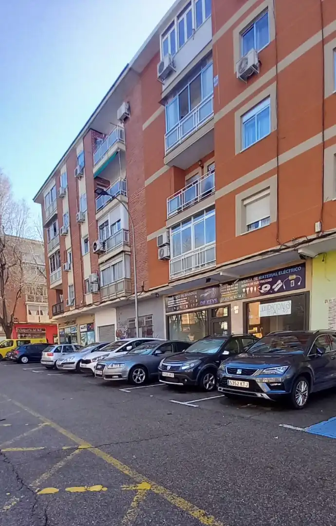 Local comercial en alquiler en Calle Alfonso XIII