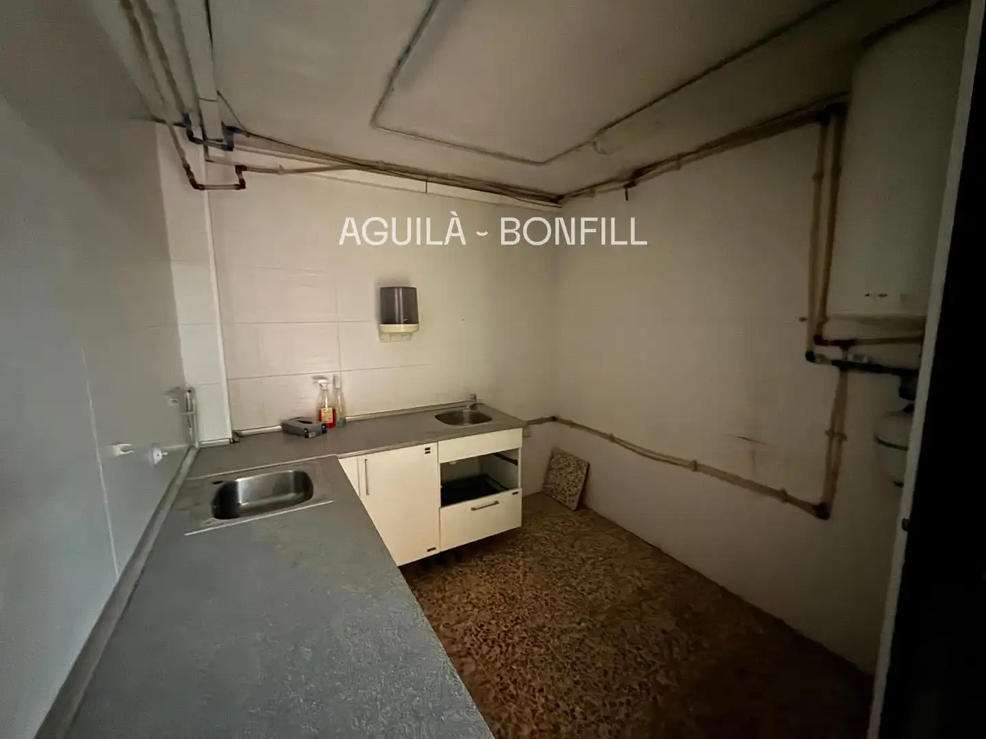 Local comercial de lloguer a Córcega 17, imagen 10
