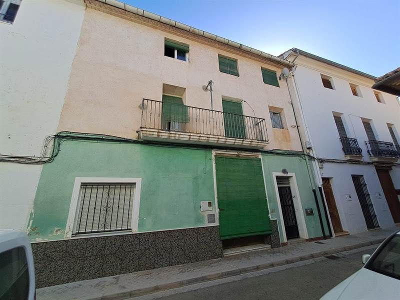 Vista exterior de Pis en venda en Manuel