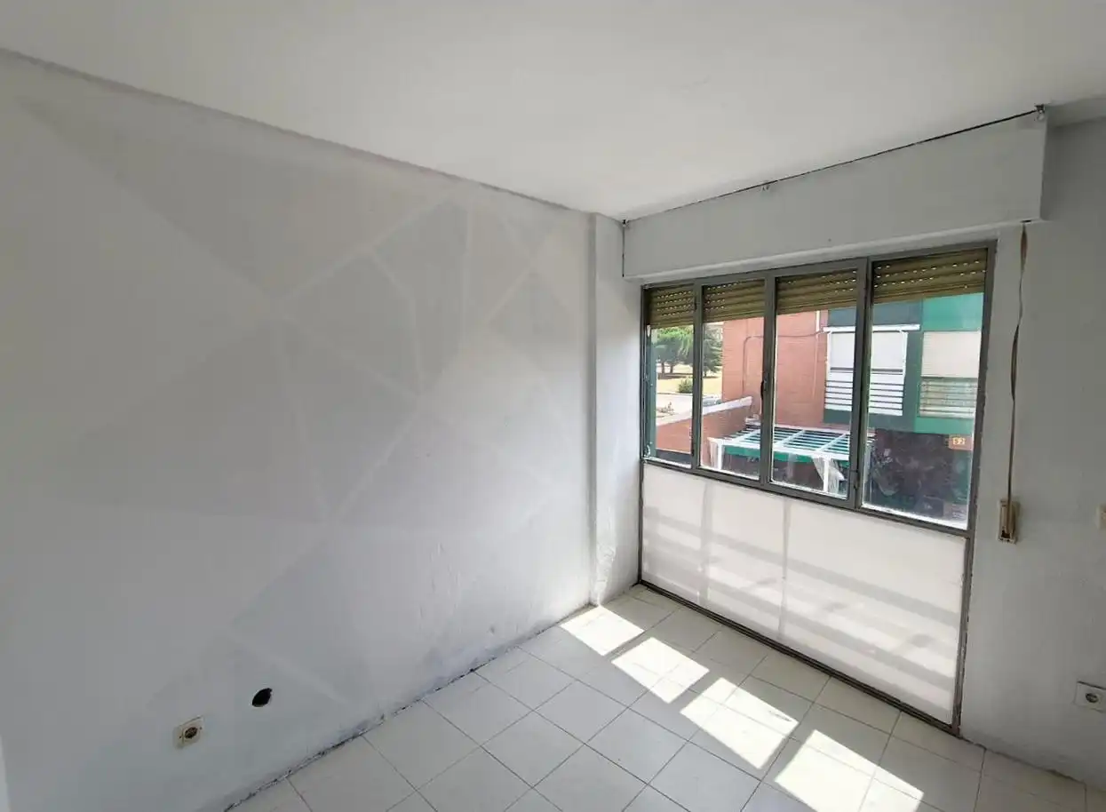 Dormitori de Casa adosada en venda en Madrid amb Terrassa