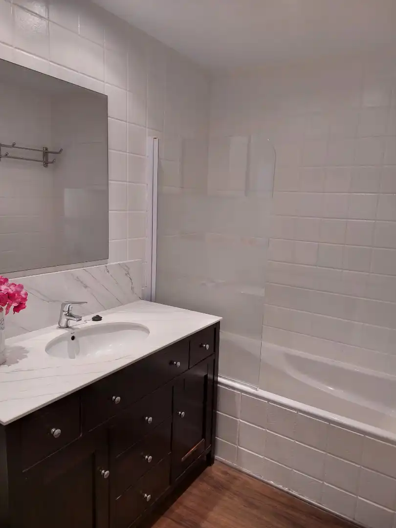 Baño de Dúplex en venta en El Ejido con Parquet, Horno y Microondas