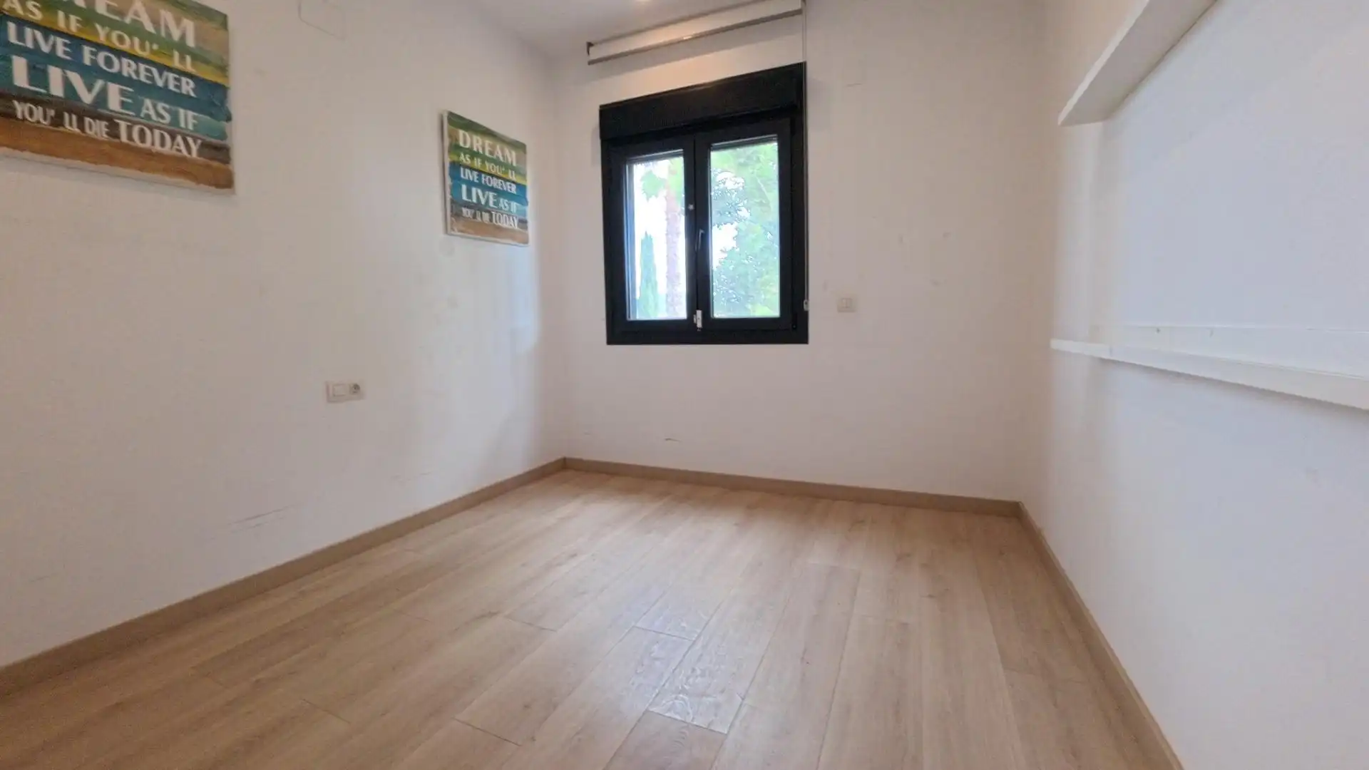 Schlafzimmer von Erdgeschoss zum Verkauf in La Alberca