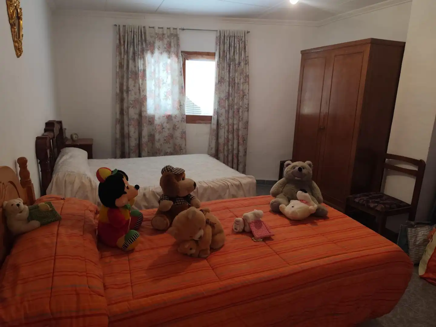 Habitación de Finca rústica en venta en Mogente / Moixent con Terraza, Trastero y Amueblado