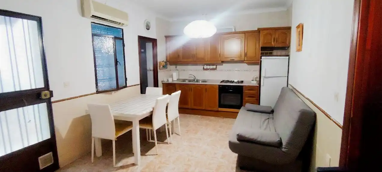 Cuina de Casa adosada en venda en Linares