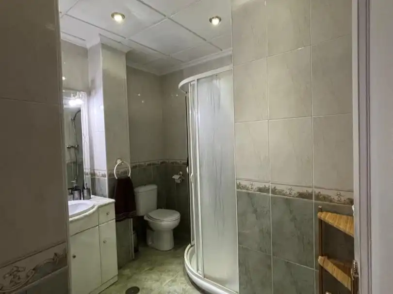 Baño de Casa o chalet en venta en Torredonjimeno con Terraza y Balcón