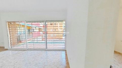 Foto 3 de Piso en venta en Alts Forns, La Marina del Port, Barcelona Capital