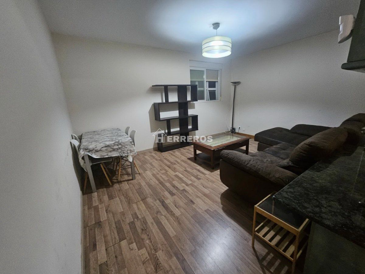 Living room of Apartment for sale in  Logroño  with Heating and Balcony