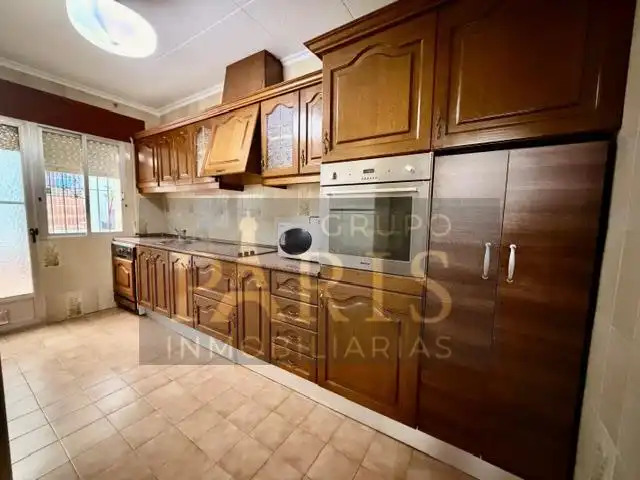 Wohnung zur Miete in Barrio de la Concepción