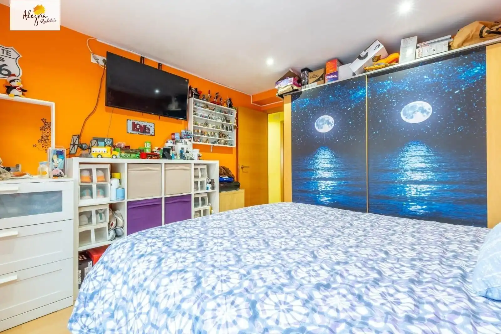 Habitación de Apartamento en venta en Alicante / Alacant con Calefacción y Amueblado