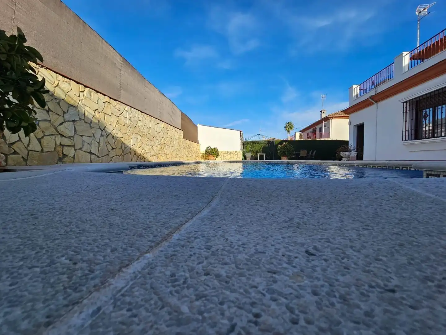 Piscina de Casa o xalet en venda en Córdoba amb Aire condicionat, Calefacció i Jardí privat