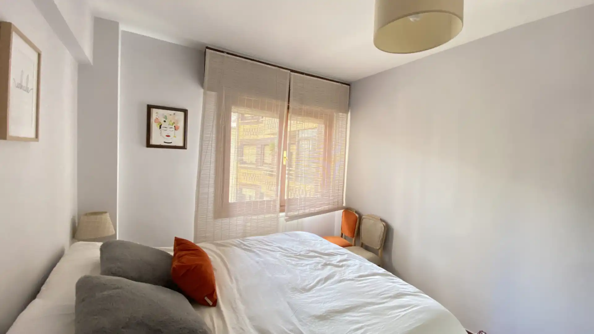 Habitación de Piso en venta en Bilbao  con Calefacción, Terraza y Balcón