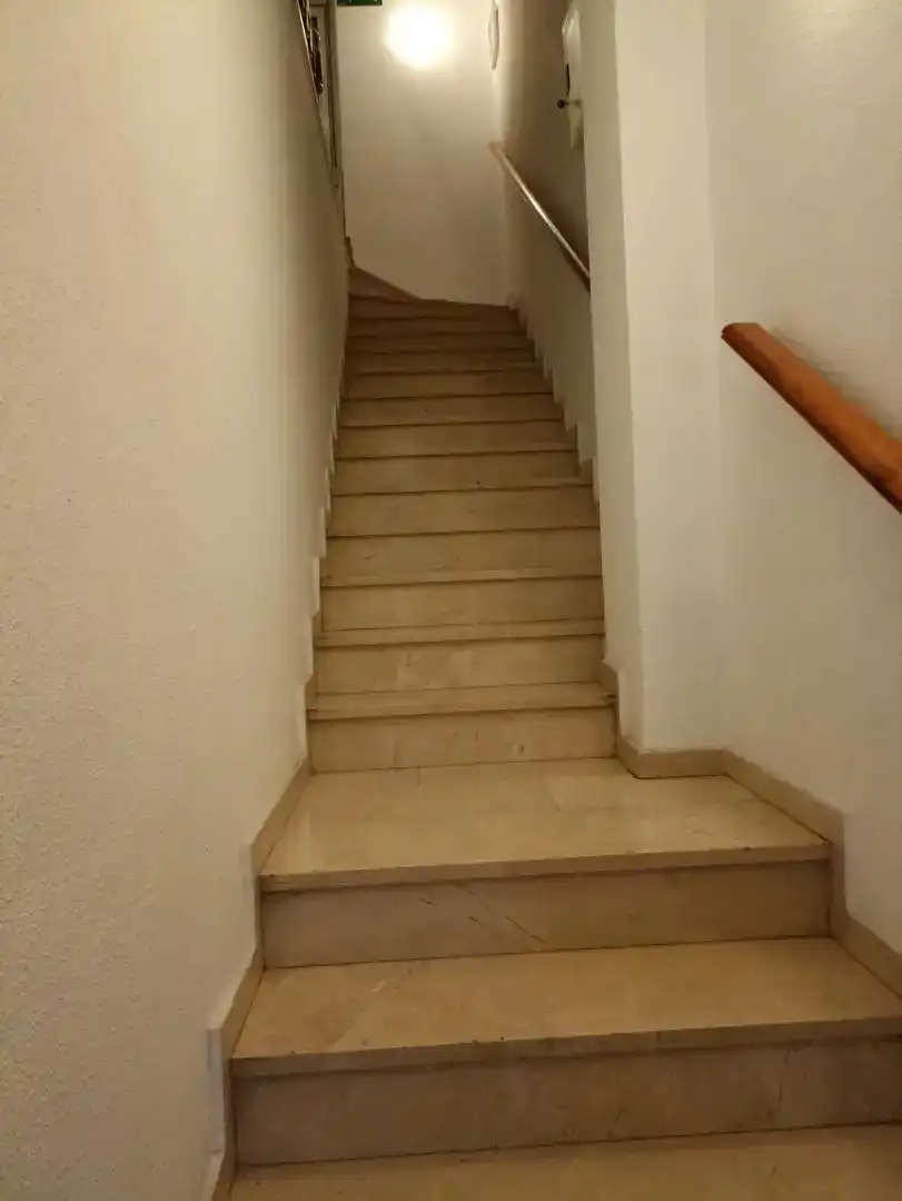 Maisonette zur Miete in Valencia mit Klimaanlage, Abstellraum und Möbliert