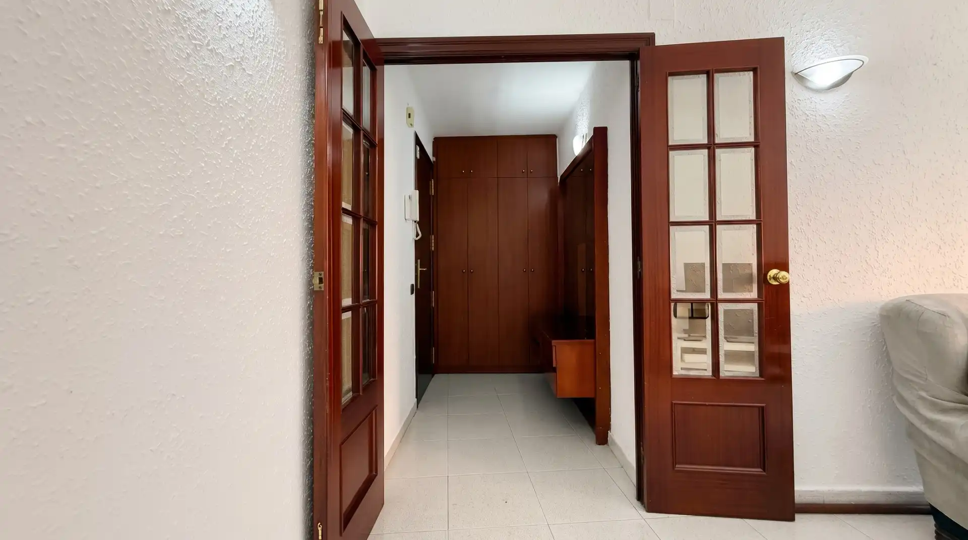 Flat for sale in Cornellà de Llobregat  with Terrace