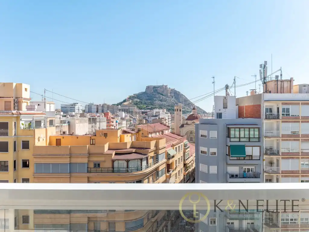 Vista exterior de Pis de lloguer en Alicante / Alacant amb Aire condicionat i Terrassa