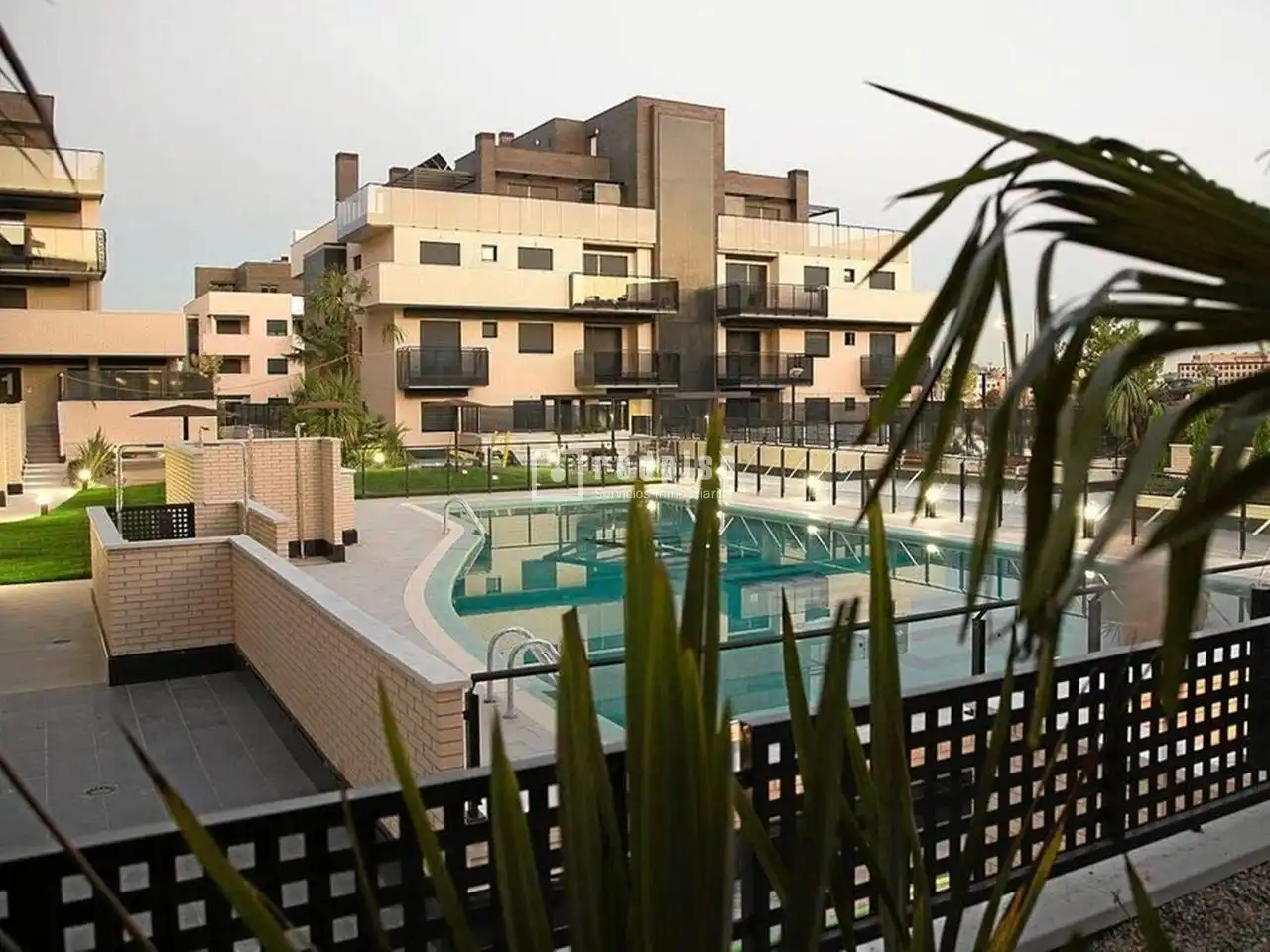 Swimming pool of Flat for rent in Pinto  with Air Conditioner, Heating and Private garden
