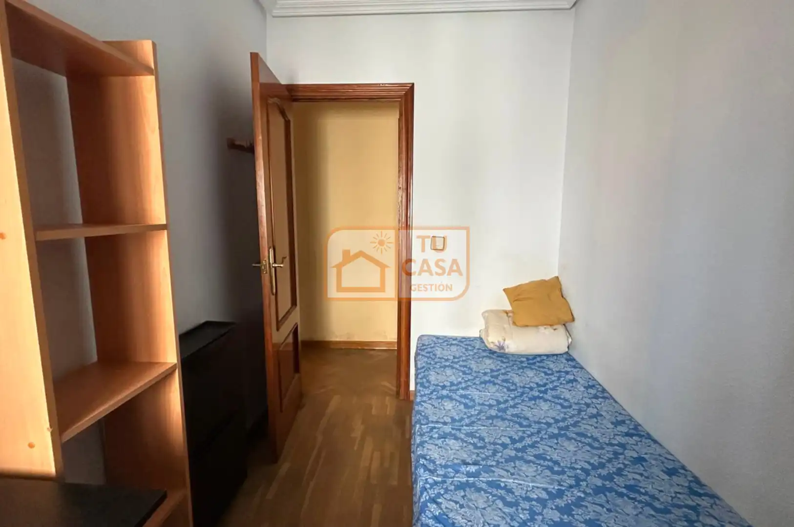 Wohnung zur Miete in Calle Diego María Crehuet, Casco Antiguo