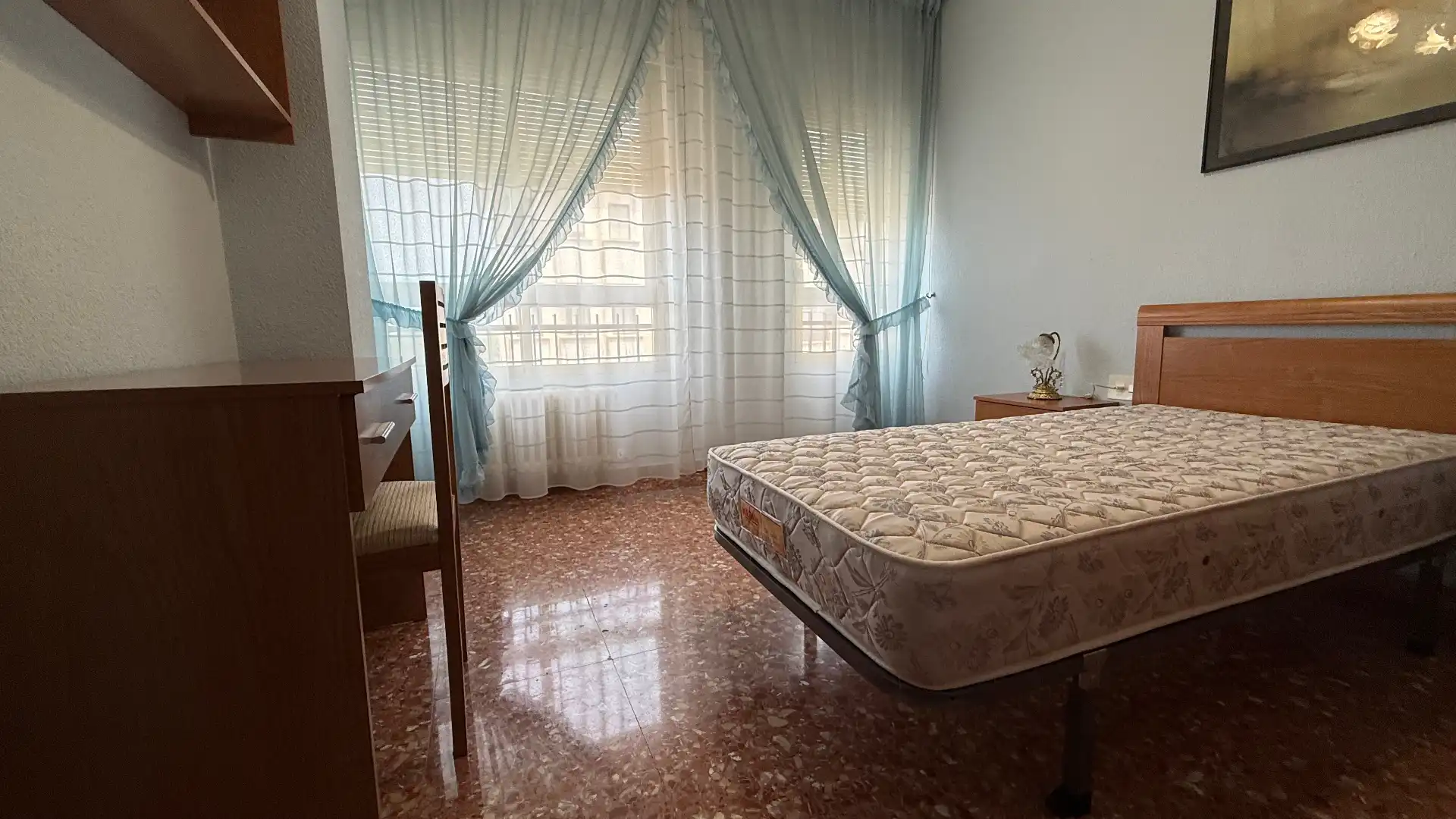 Habitación de Piso de alquiler en Albacete con Calefacción, Terraza y Amueblado