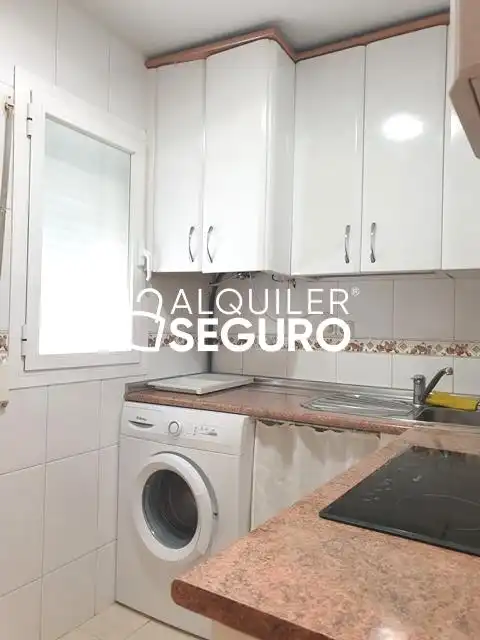 Küche von Wohnung zur Miete in Getafe mit Klimaanlage, Heizung und Terrasse