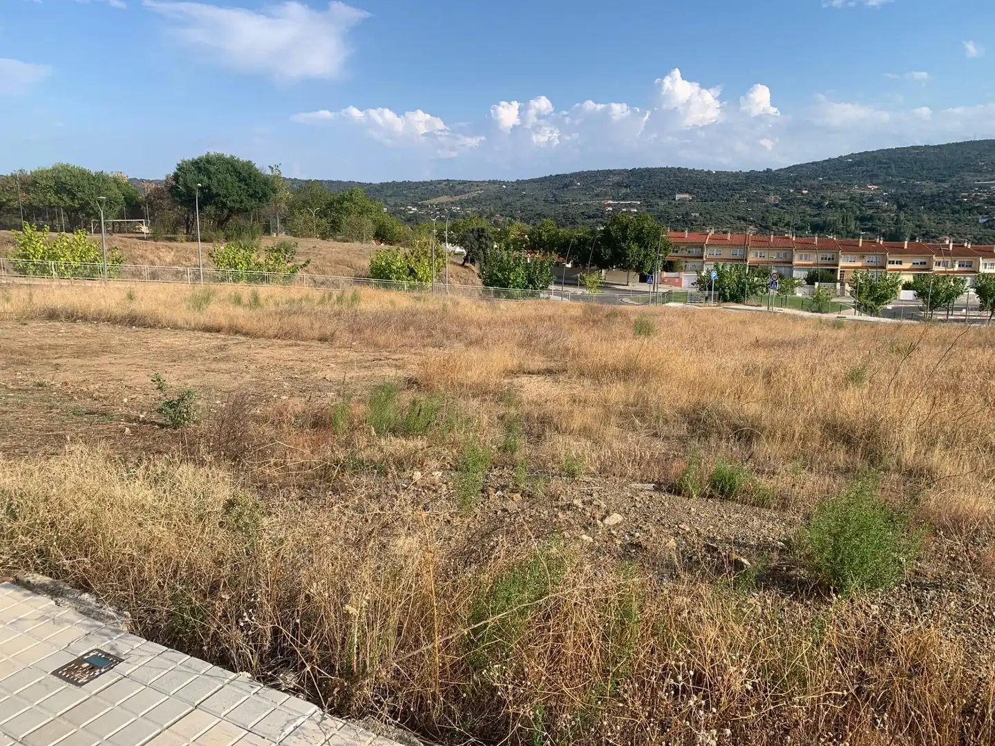 Terreny residencial en venda a Avenida la mazuela II, imagen 2