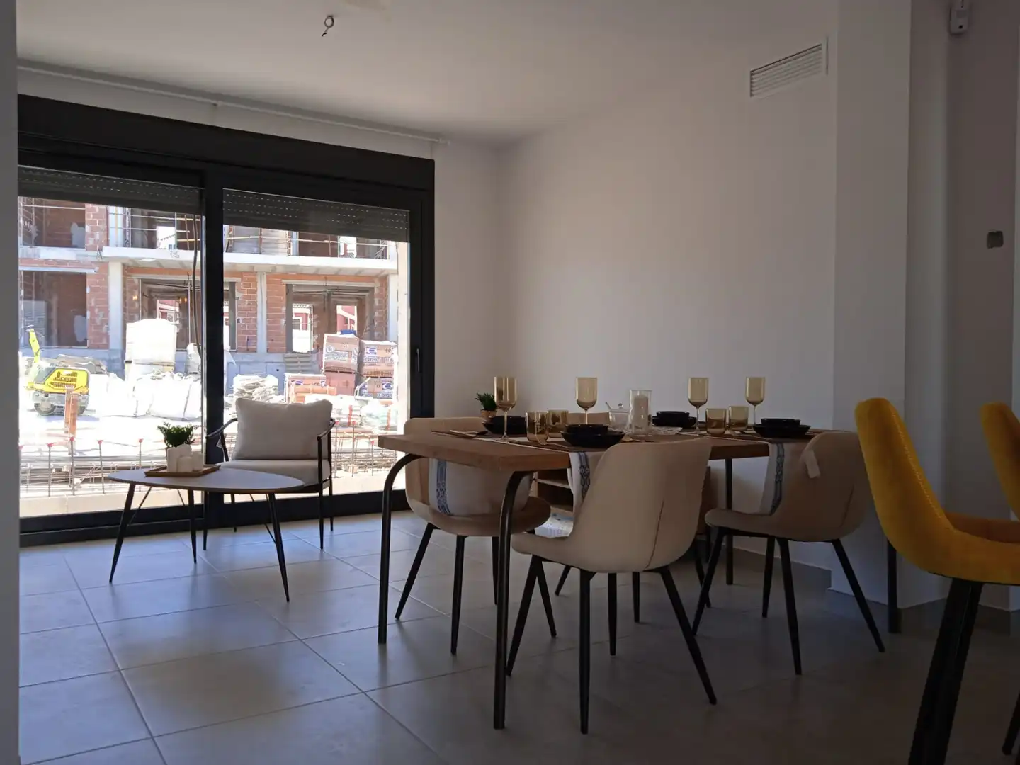 Menjador de Apartament en venda en Orihuela amb Aire condicionat, Terrassa i Moblat