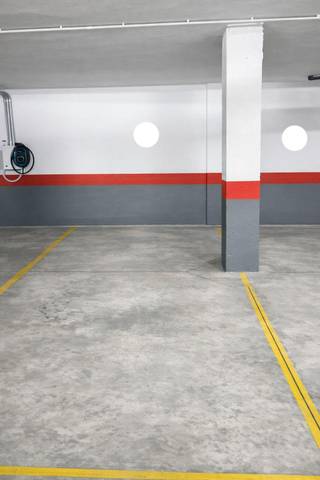 Garaje en Venta en Alfalfa - Santa Cruz