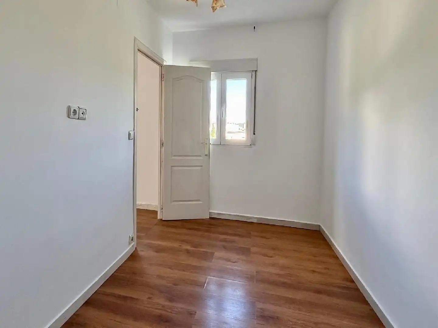 Bedroom of Flat for sale in Basauri 