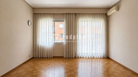 Foto 4 de Piso en venta en Del Cardenal Silíceo, Prosperidad, Madrid Capital
